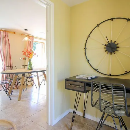 Pennare Barton Large Barn Holiday home