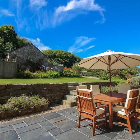 Holiday home Pennare Barton Large Barn